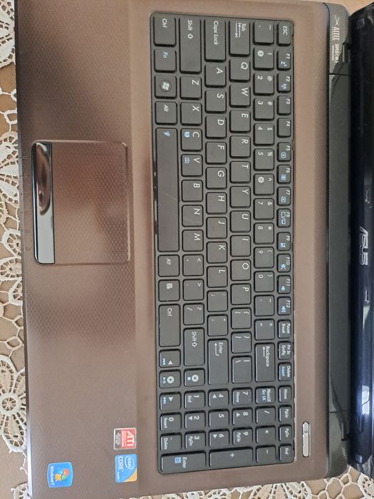 Laptop firma ASUS