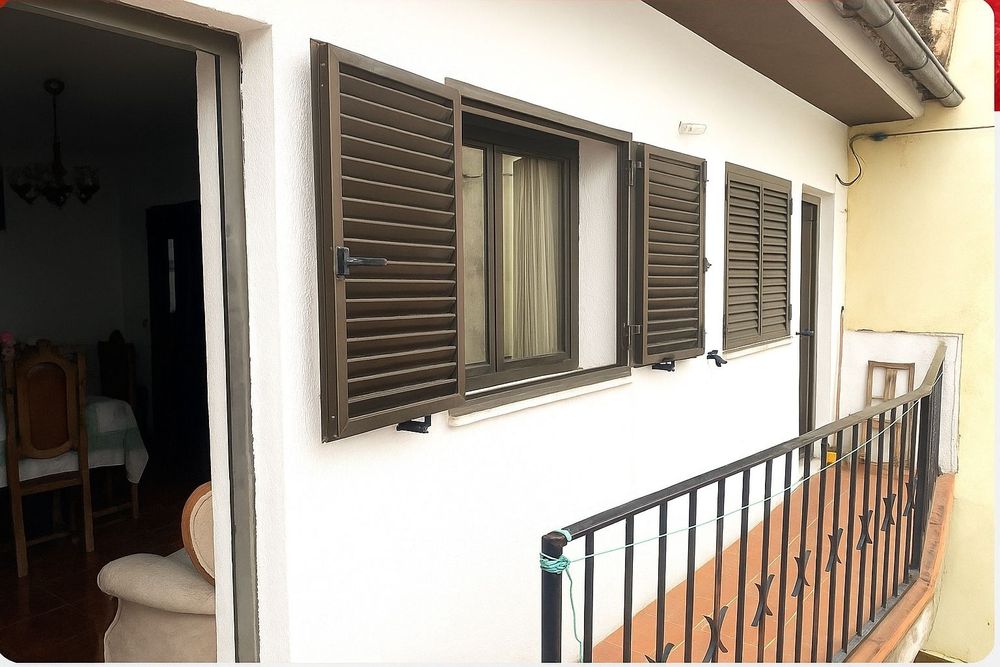 Alugo andar de moradia T3 Valdigem