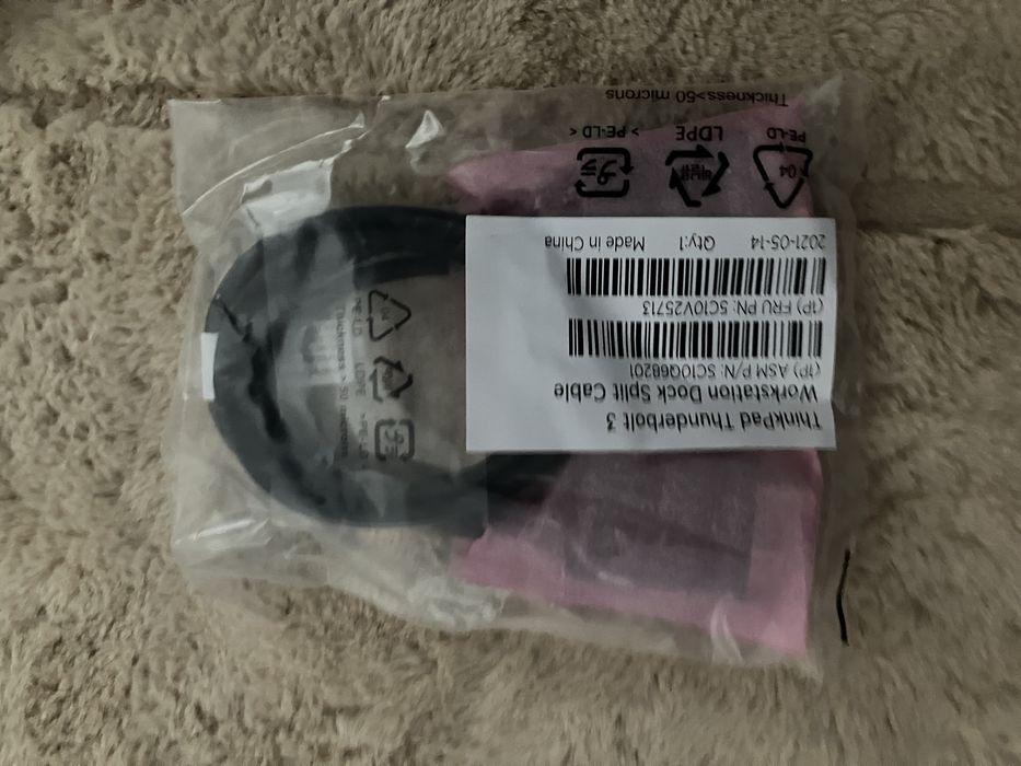 Stacja dokujaca i zasilacz lenovo