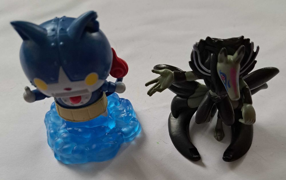 Bonecos  YO-Kai Watch Yo- Motion -3€ cada-09/07/2024