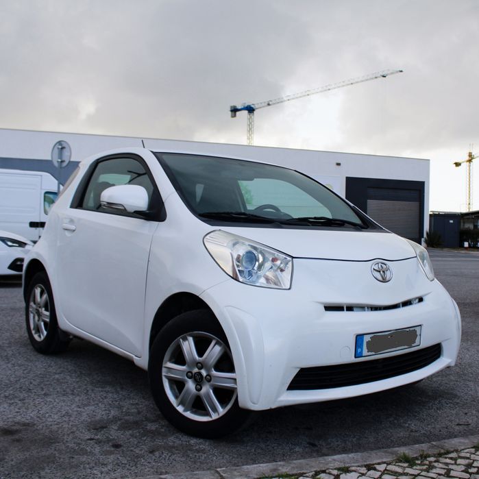 Vendo Toyota IQ 1.4 D-4D (90cv) de 10/2009