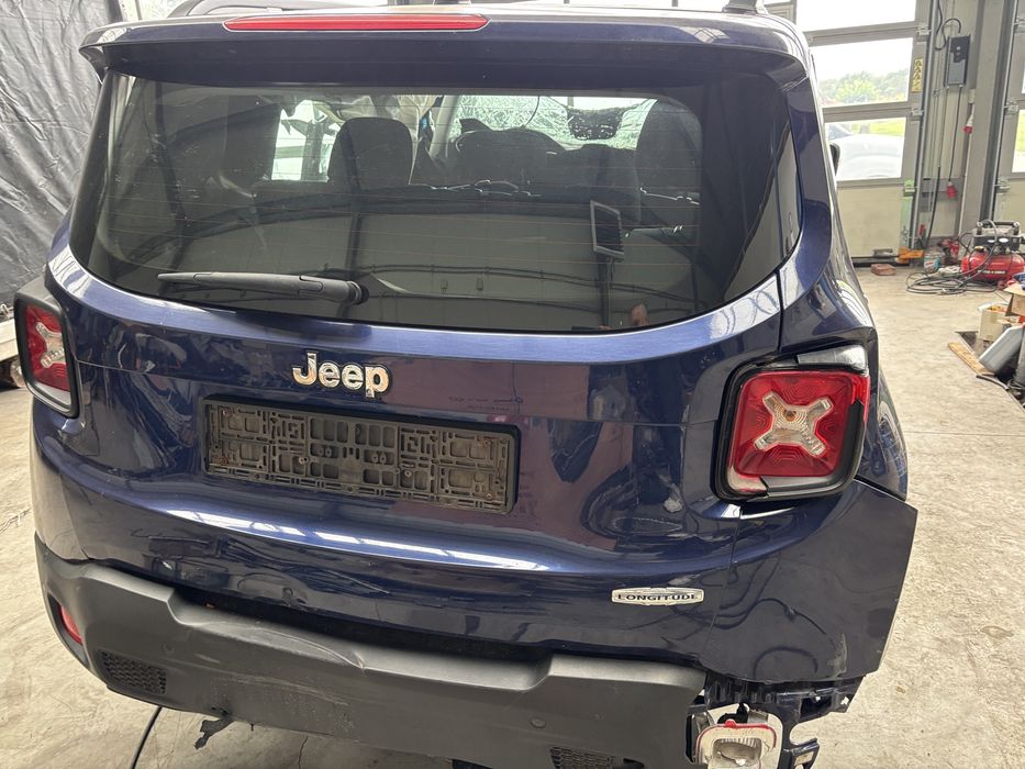 jeep renegade  silnik 1.6b  drzwi zderzak lampa felga alufelga klapa