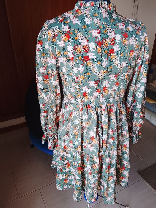 Vestido novo lindo