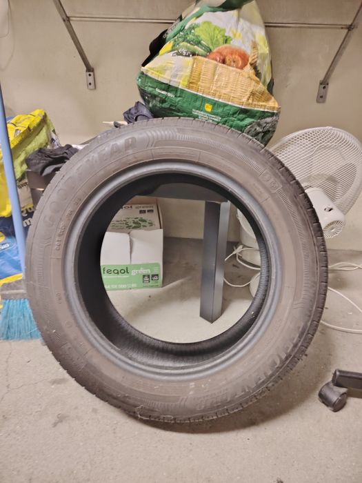 205 55 R16 GoodYear Continental - só 1  pneu