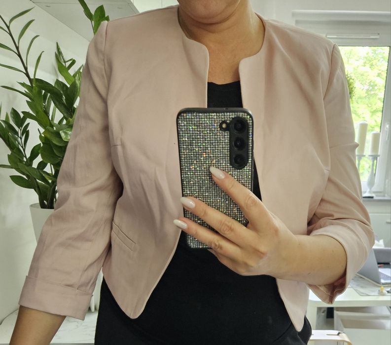 Krótki jasnoróżowy bawełniany żakiet pastelowy l-xl Gertie