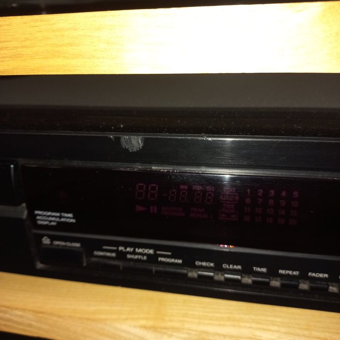 Cd проигрыватель Sony  SDP 297