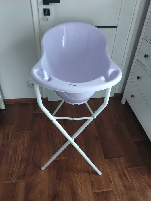 Wanienka niemowlęca ze stojakiem
