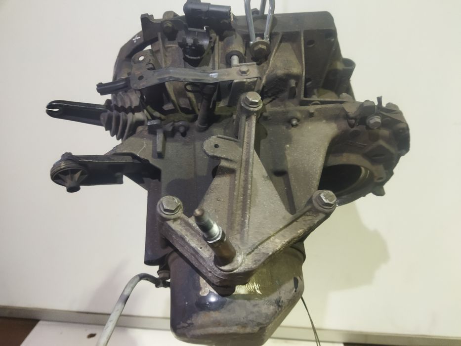 Caixa velocidades Renault Clio 1.2 16V