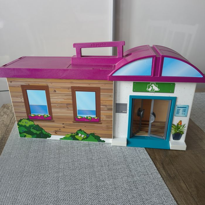 Domek playmobil .