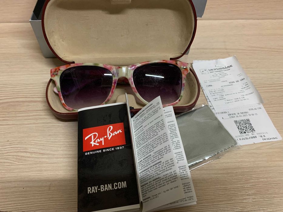 Вінтажні брендові сонцезахисні окуляри "Ray-Ban" , очки «Рэй-Бен»