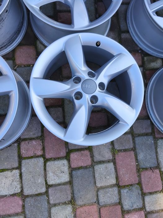 Felgi aluminiowe 17 5x112 Oryg Audi A6 C7 C6 A4 B8 B9 B7 B6 A5 B10 - 5x112