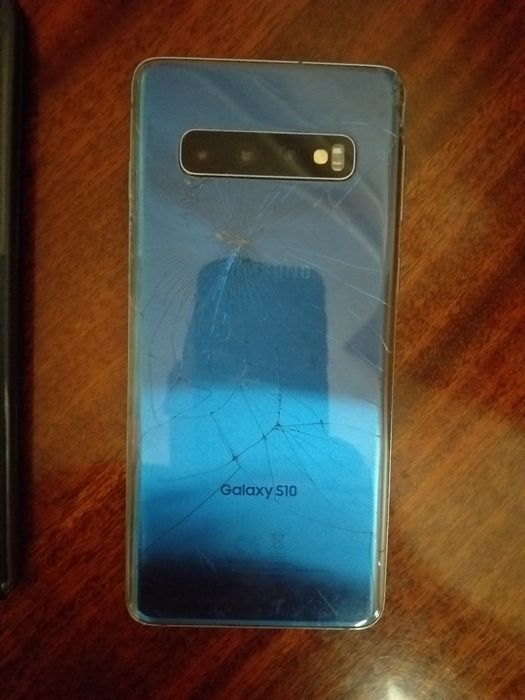 Телефон на детали