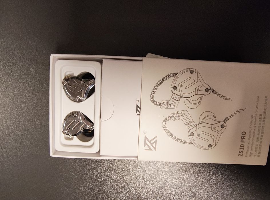 Słuchawki przewodowe dokanałowe KZ ZS10 Pro srebrne