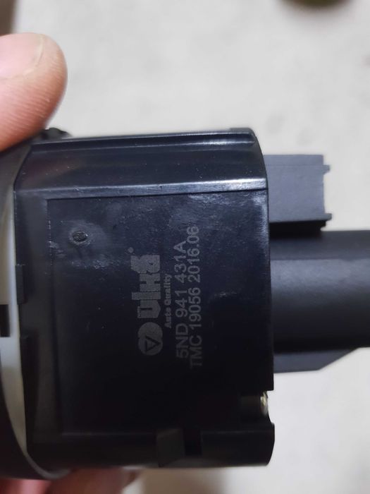 Вмикач світла фар VAG 5ND941431A VIKA НОВИЙ