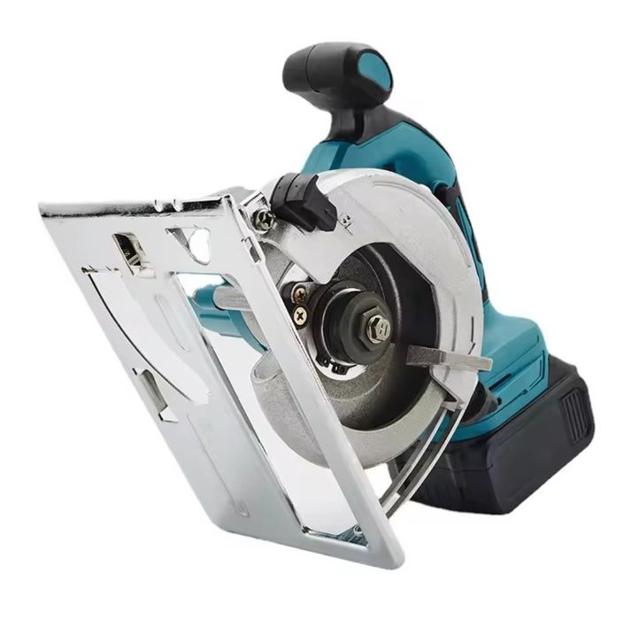 Piła tarczowa na bat makita