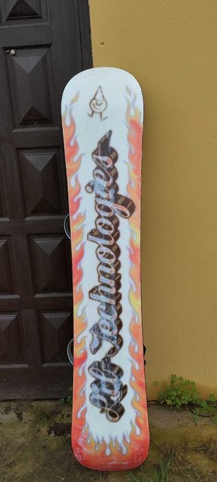 Prancha Snowboard Lib Techologies