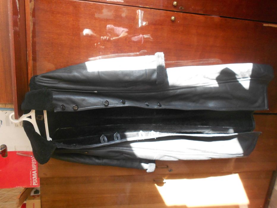 Дубленка с капюшоном