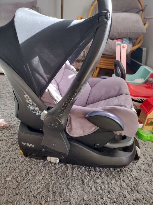Fotelik maxi Cosi + baza