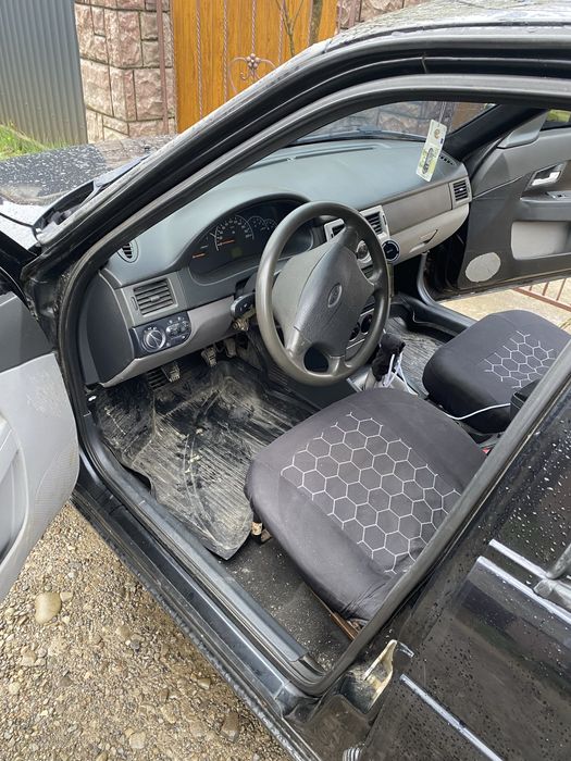 Лада Пріора 1.6