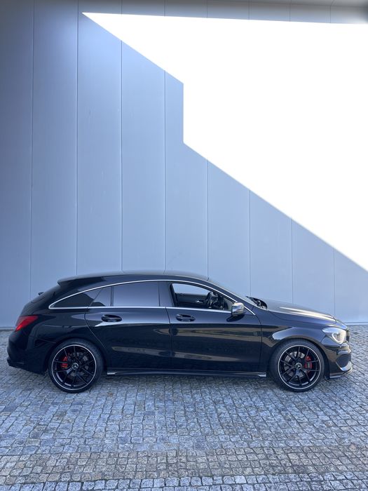 Mercedes CLA 220 AMG ( Trato de crédito)