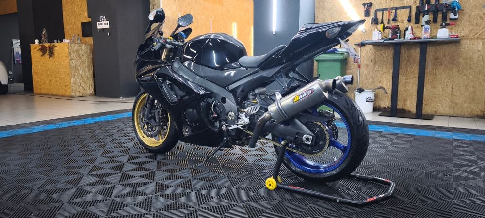 Suzuki Gsxr 1000 K8