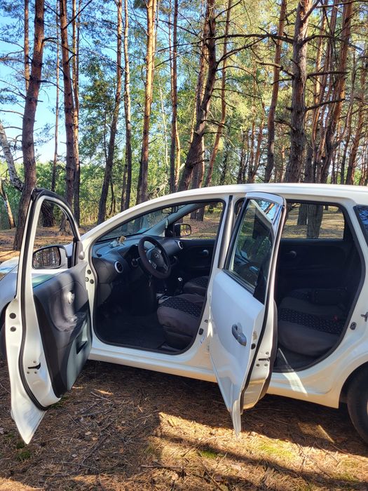 Nissan Note 2011 VIN SJNFAAE11U2110866 фото оголошення 4 з 8