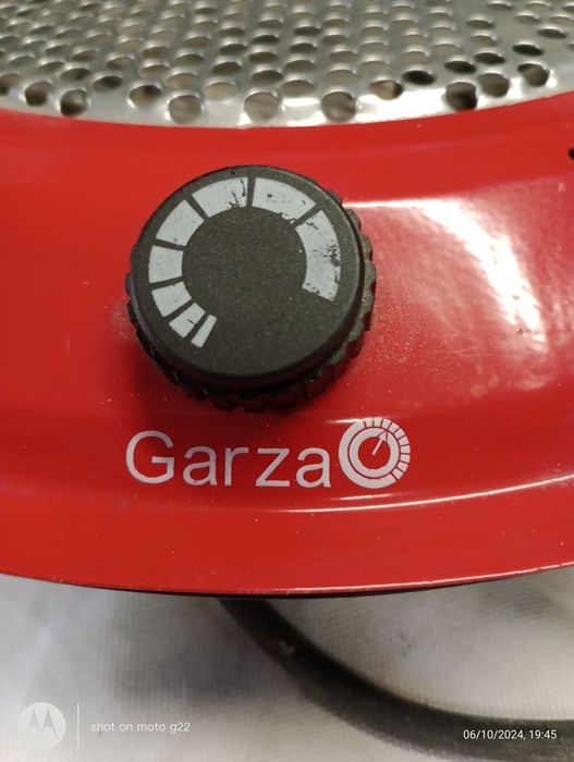 Grzejnik , podgrzewacz elektryczny 600W