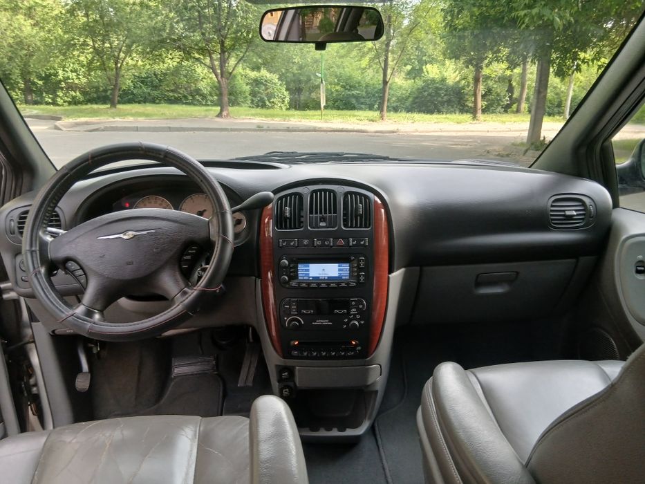 Продам  CHRYSLER  Grand  VOYAGER  2.8  td  АКПП