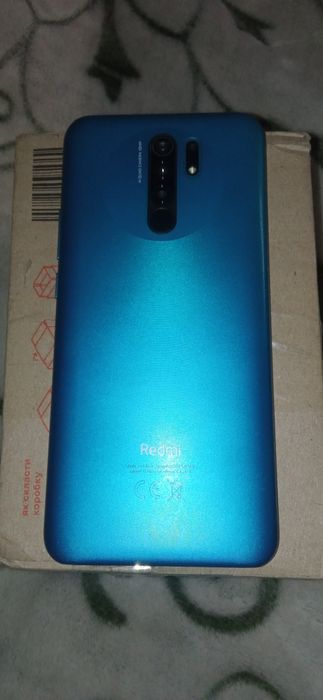 Продам-Xiaomi Redmi-9.    4+1/64gb.
