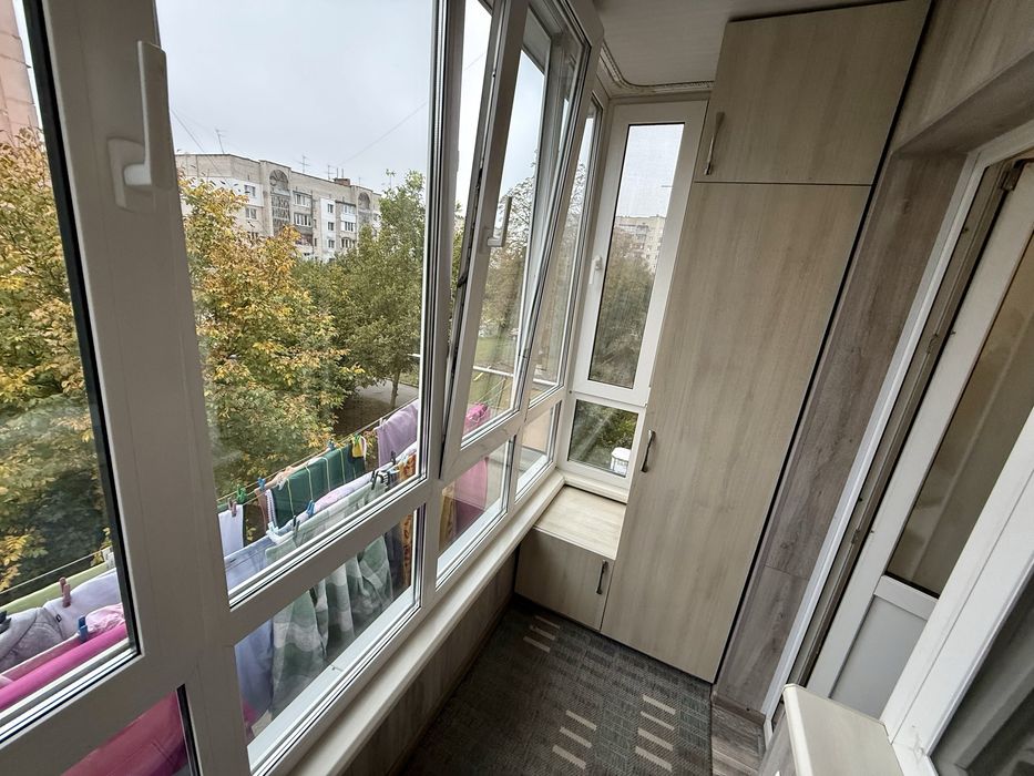 Продаж квартири по вулиці Антонова