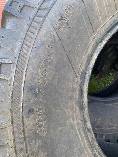 Opony 600/70R30 Alliance