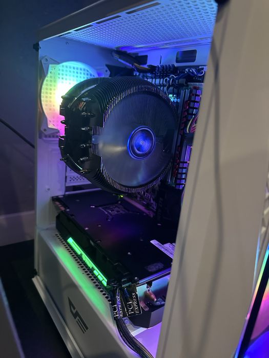 Obnizona Cena GamingPC TUFSabertooth•4.1ghz/GTX1070Super8GB•SSD•32RAM