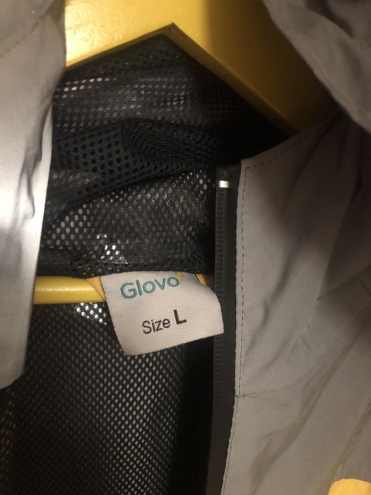 Брендова волого-вітро захисна курточка (дощовик) Glovo розмір L