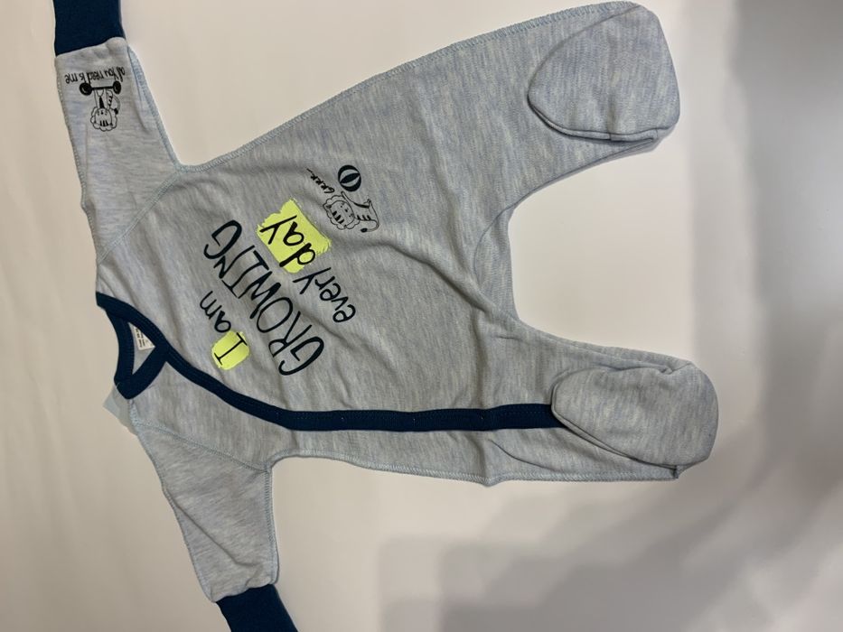 Дитячий одяг до 1 року