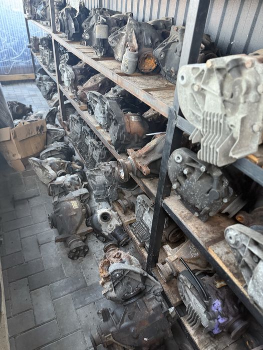 Редуктор задній передній міст BMW E39 E46 E53 E60 E61 E65 E70 E90 E87