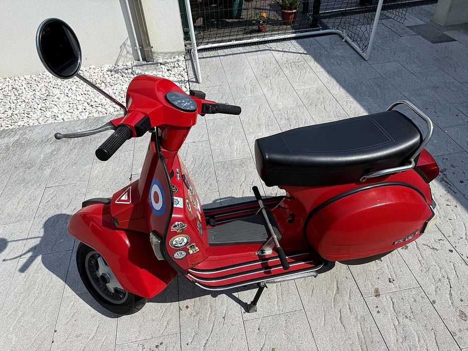 Vespa PX 125 E — Kit 177 — Muito bom estado