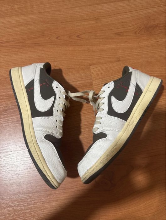 Nike Air Jordan 1 Low Travis Scott reverse mocha