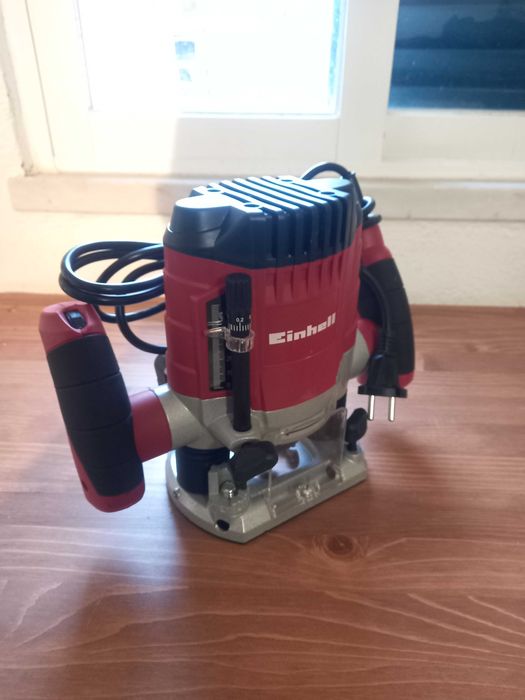Fresadora Einhell 1100W (NOVA!)