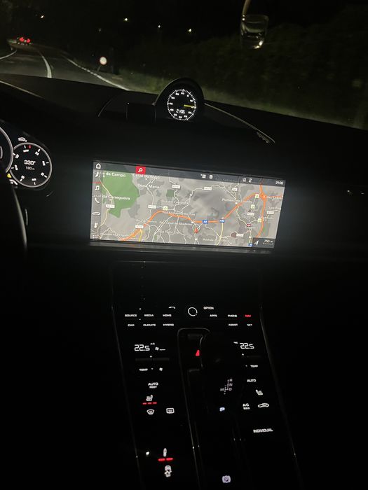 Porsche Panamera 4 E-hibrid