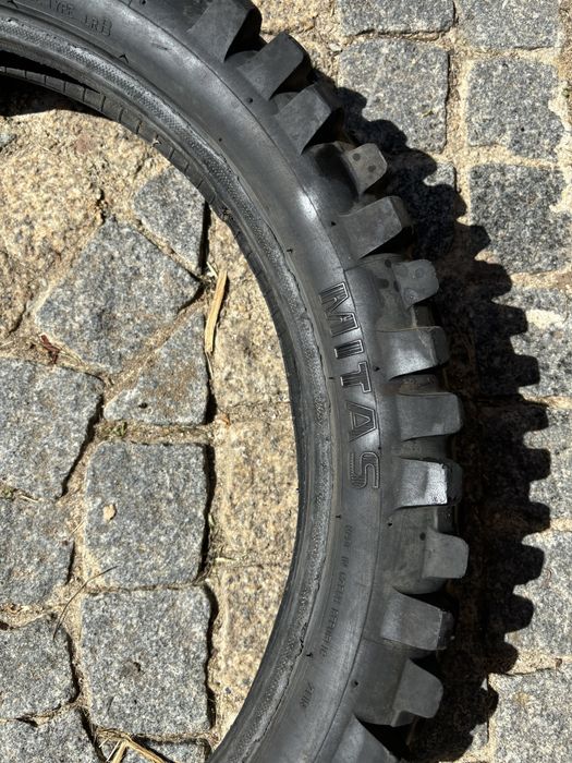 Pneu traseiro motocross 110/90-19