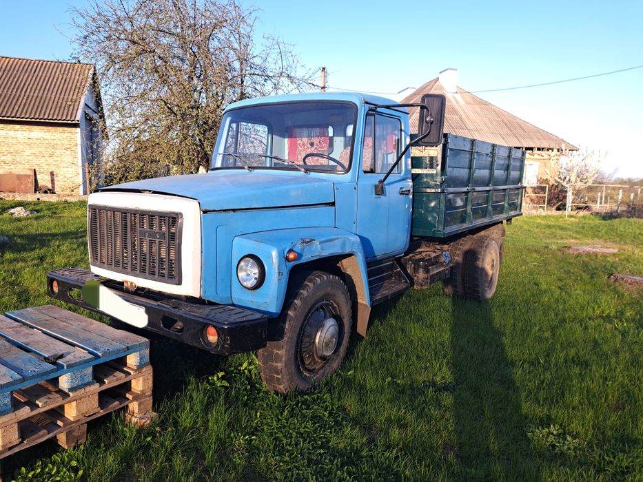 Продам автомобіль ГАЗ 3307