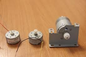 продам микроэлектродвигатели, преобразователь сети с 220 в на 12 в