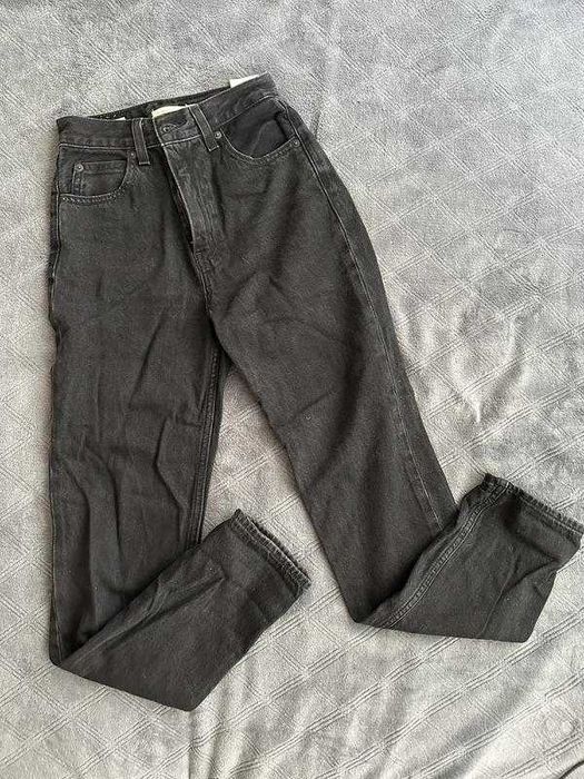 Джинси 70s high slim straight
Levi's