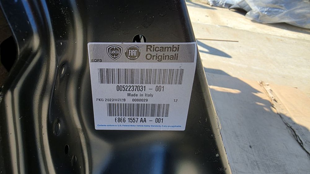 Drzwi prawy przód przednie fiat 500 E 500e nowe oryginał