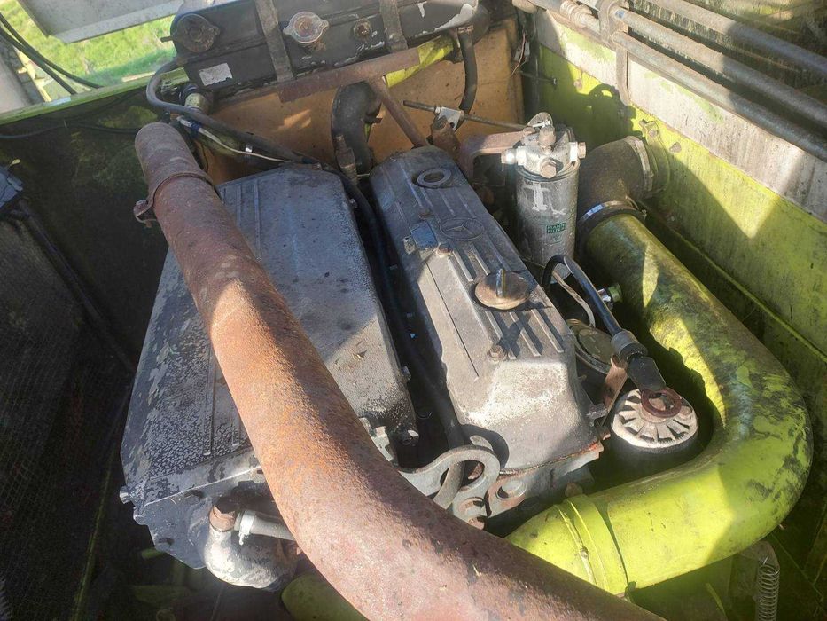 Комбайн Claas Mega 208