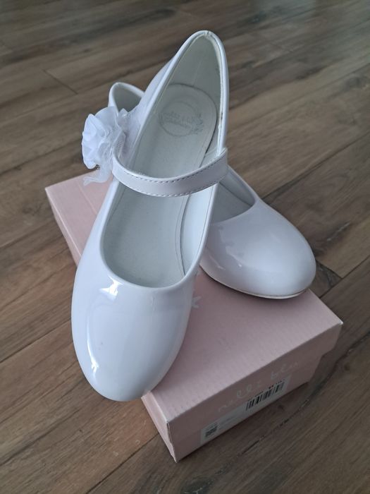 Buty pantofle komunijne rozm. 35