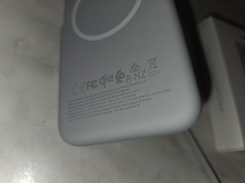 Батарея мобільна Samsung Wireless Battery Pack 5000mAh Gray 25W (EB-U2500XJEGWW).Гарантія 2 роки.
