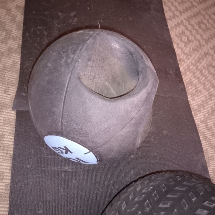 Bola medicinal com pegas 10 kg