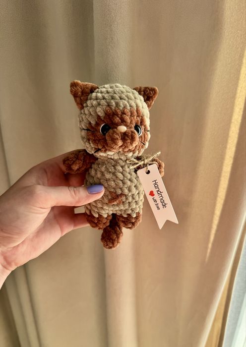 Uroczy szydełkowy kotek syjamski, handmade, amigurumi