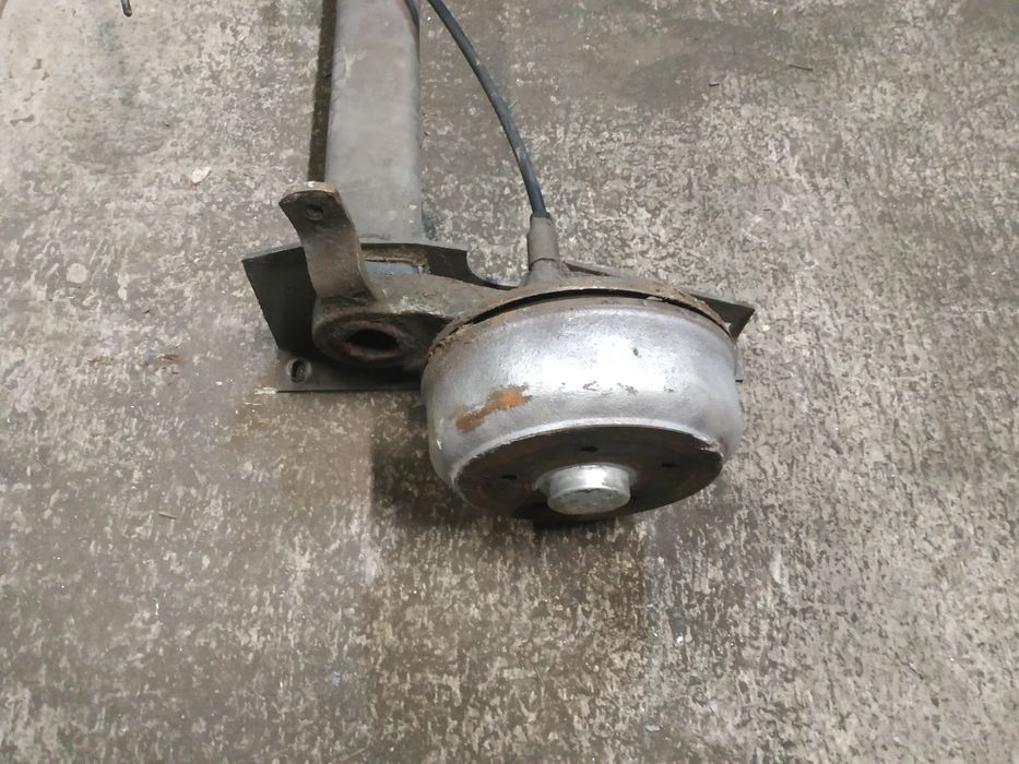 NAPRAWA Regeneracja osi skrętnej przyczepki,wymiana wałków, KNOTT ALKO